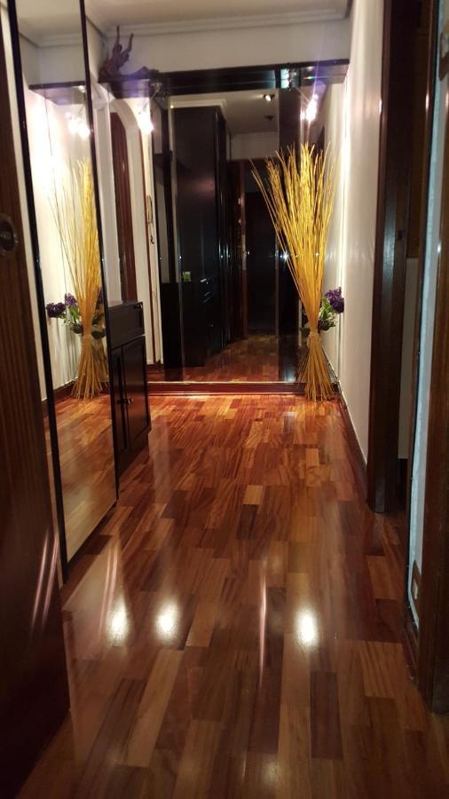 Apartamento Santa Lucia Bilbao Ngoại thất bức ảnh
