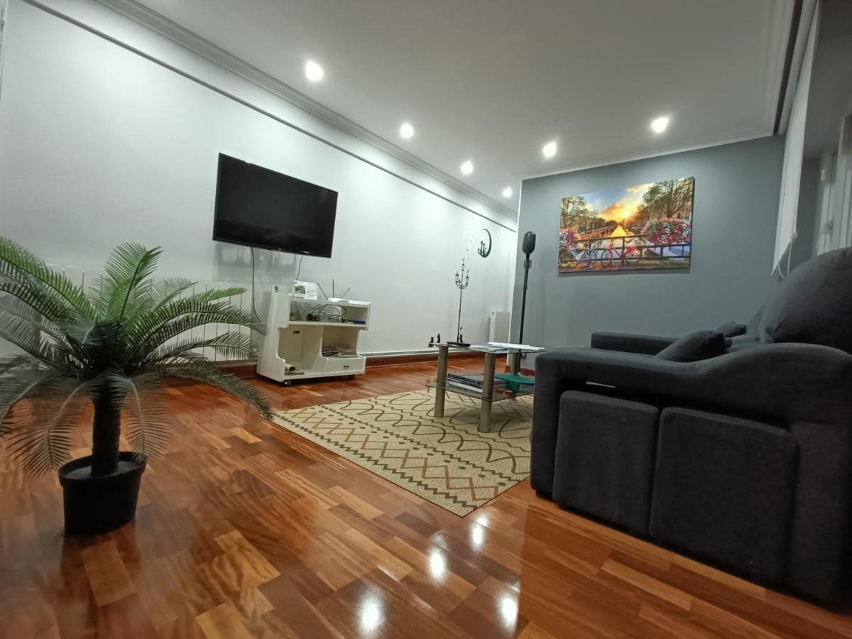 Apartamento Santa Lucia Bilbao Ngoại thất bức ảnh